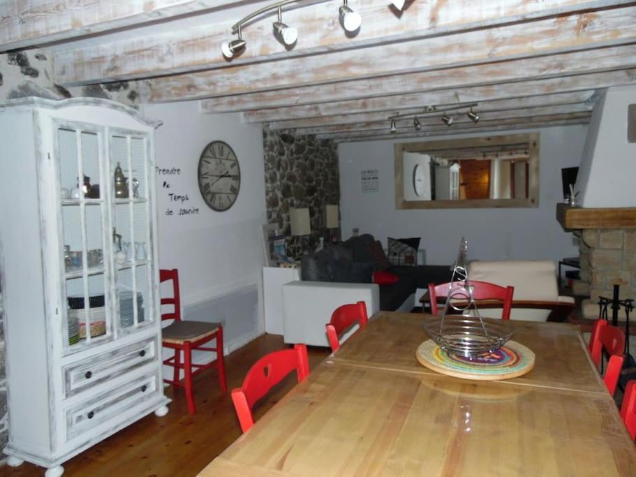 Paisible Maison Dans Les Pyrenees Fontpedrouse Екстер'єр фото